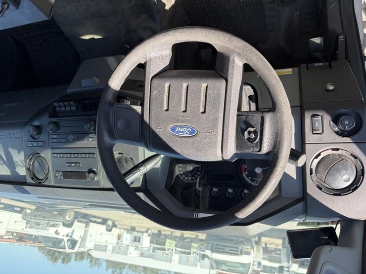 2012-ford-f250-sd-image-12