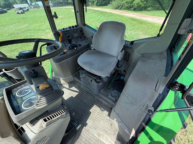 2019-john-deere-6155m-image-22