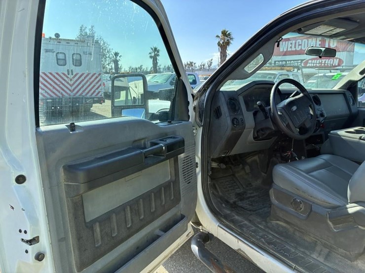 2011-ford-f250-sd-image-12
