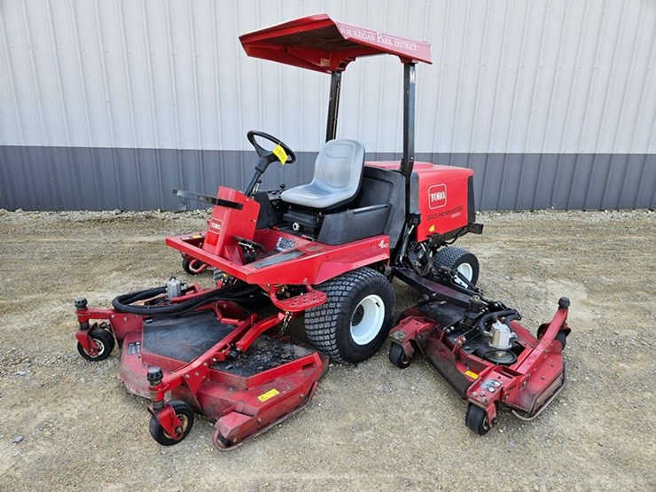 toro-groundsmaster-4000d-image-1