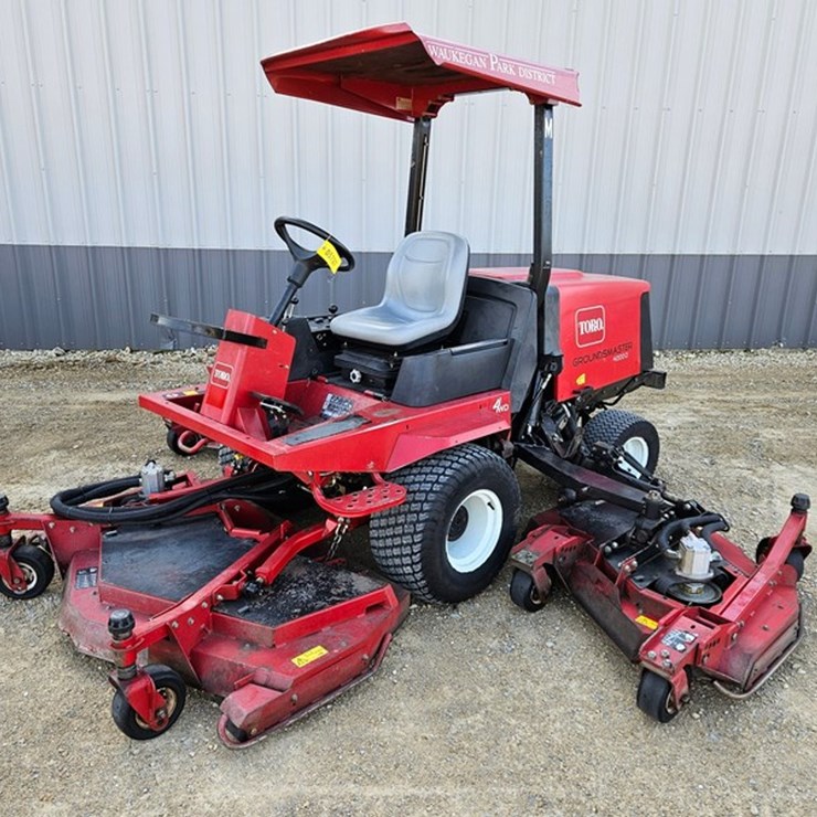 TORO GROUNDSMASTER 4000D