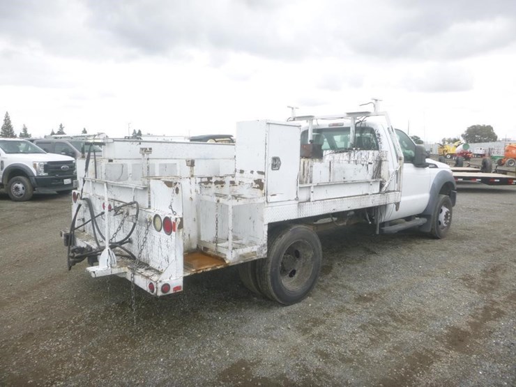 2012-ford-f450-image-3