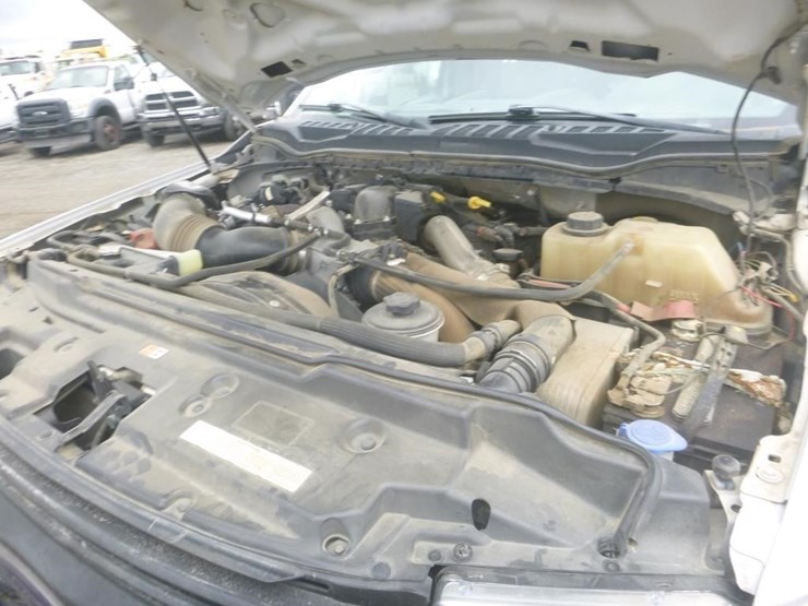 2019-ford-f550-image-14
