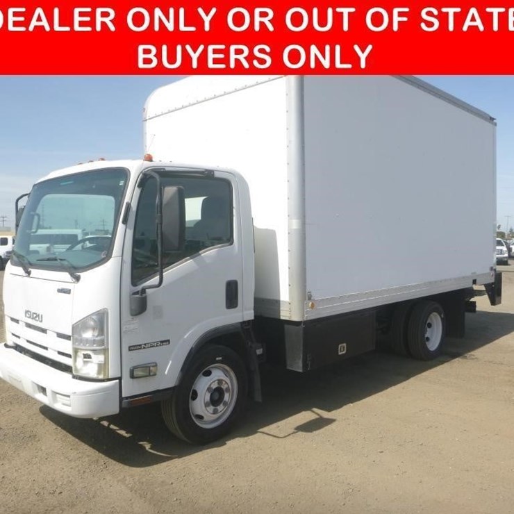 2013 ISUZU NPR