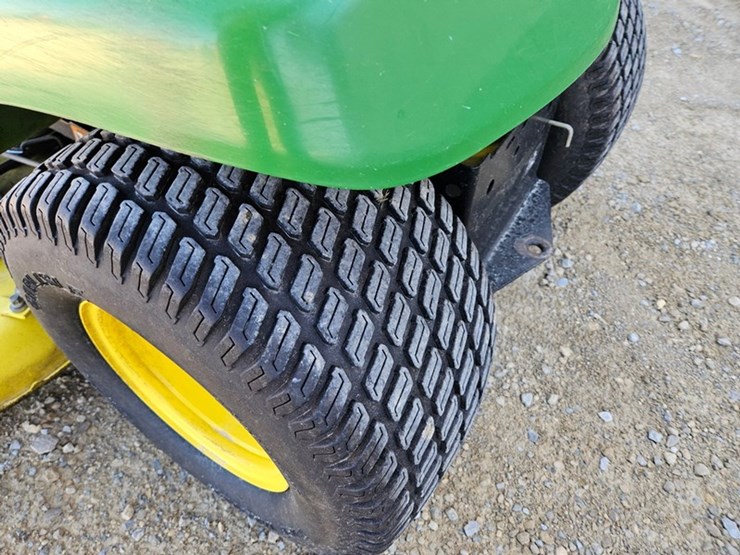 john-deere-x340-image-13