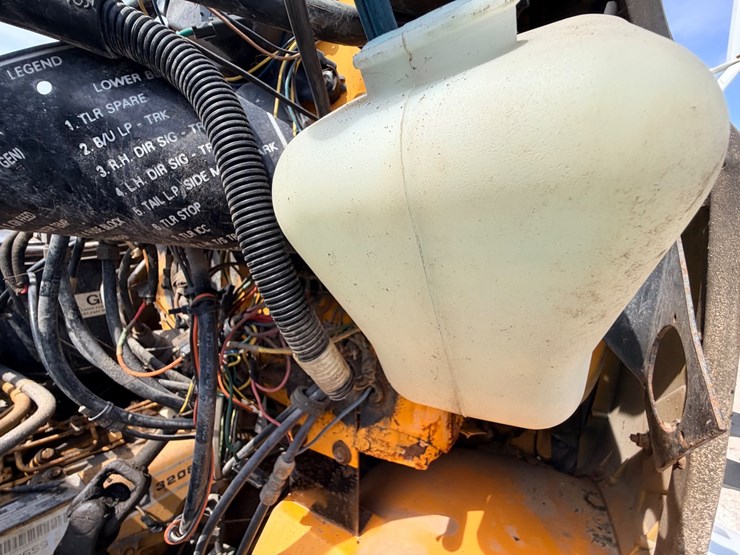 1986-caterpillar-3208-image-33