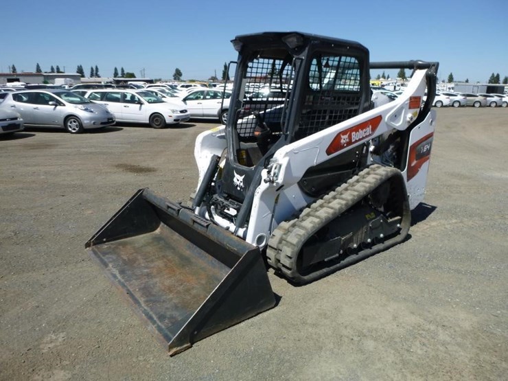 2024-bobcat-t64-image-1