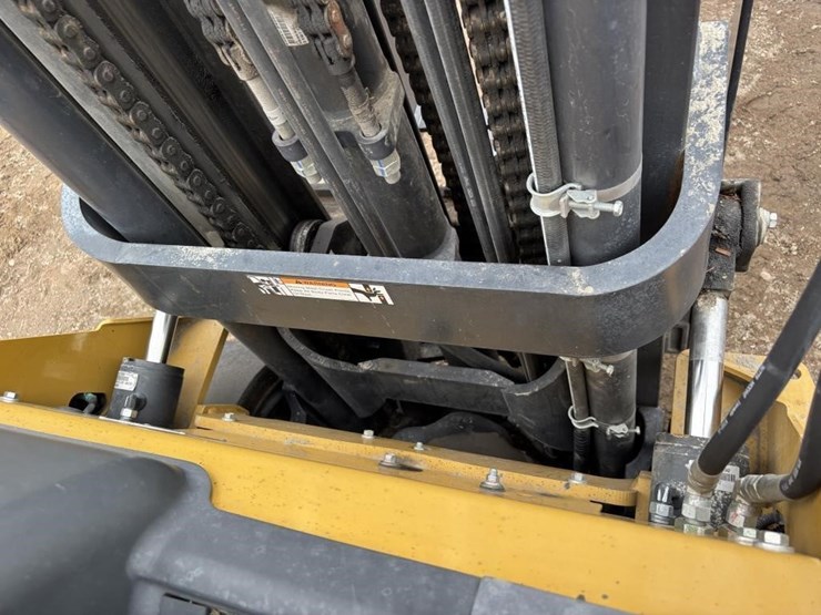 2020-caterpillar-2c6000-image-13