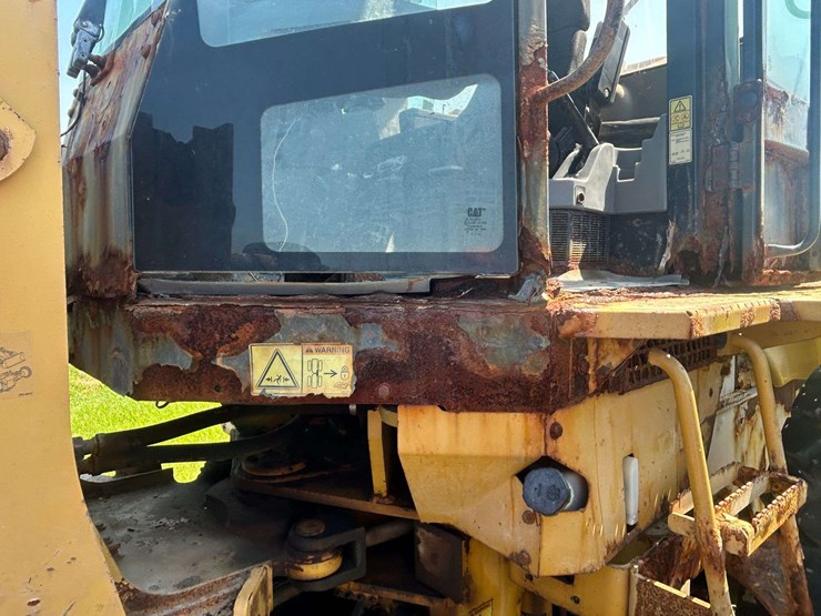 caterpillar-924h-image-17