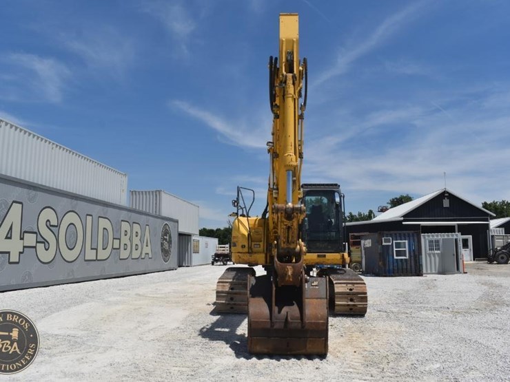 2014-kobelco-sk260sr-lc-3-image-8
