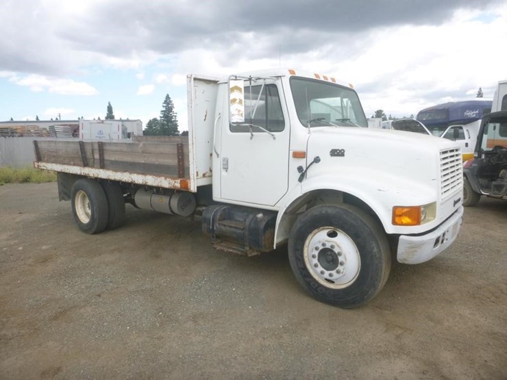1995-international-4700-image-2