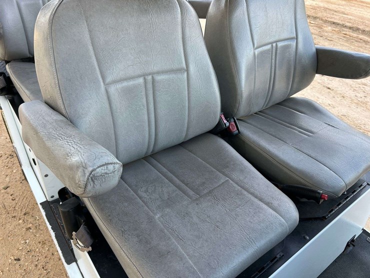 2012-columbua-6-seat-golf-cart,-image-31
