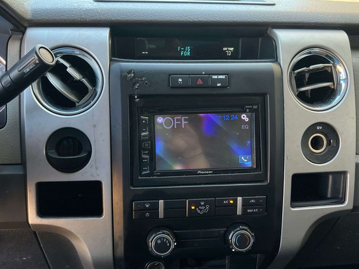 2010-ford-f150-xlt-image-35