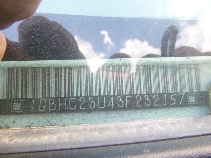2003-chevrolet-2500-image-19