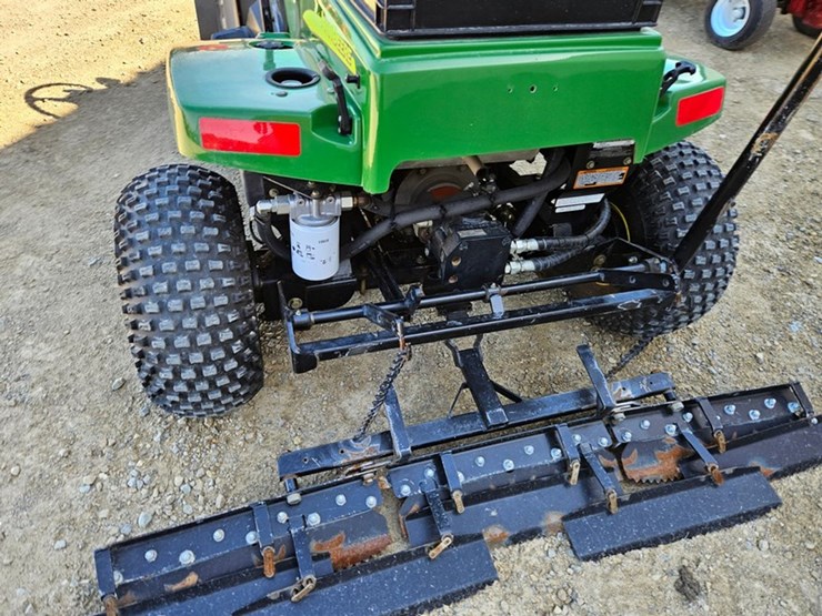2011-john-deere-1200-image-15