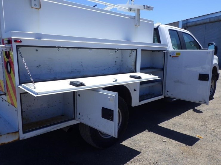2017-ford-f350-image-9