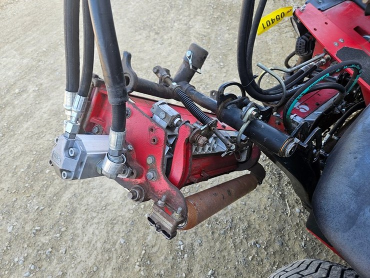 toro-reelmaster-5210-image-11