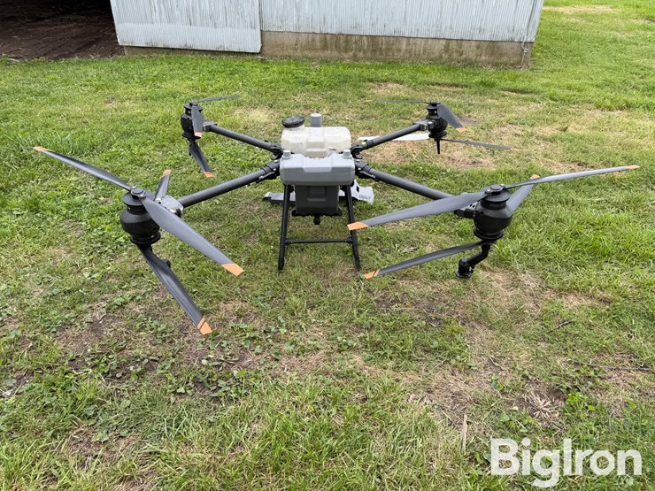 2024-dji-agras-t40-drone-image-6