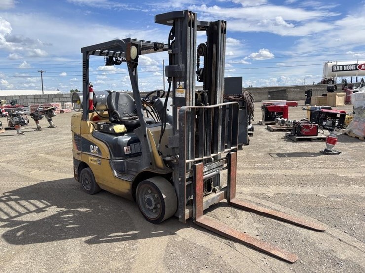 2017-caterpillar-2c6000-image-2