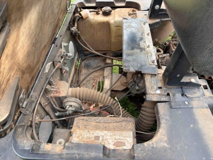 ez-go-cart-golf-cart-image-9
