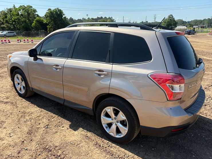 2014-subaru-forester-image-2