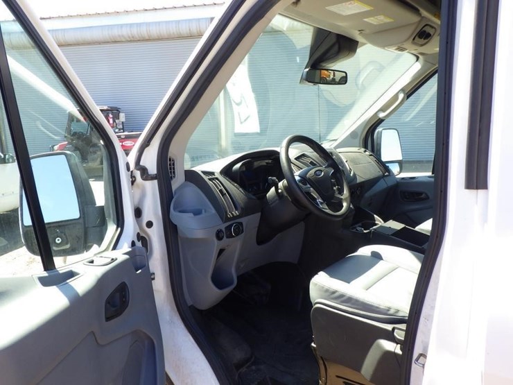 2018-ford-transit-image-5
