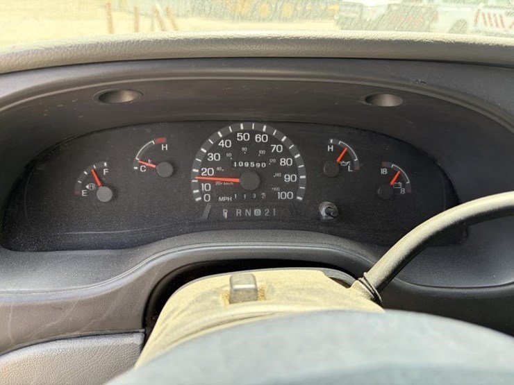 2003-ford-e350-sd-image-15
