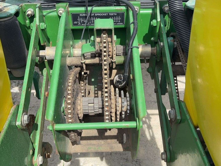 john-deere-1770-image-28
