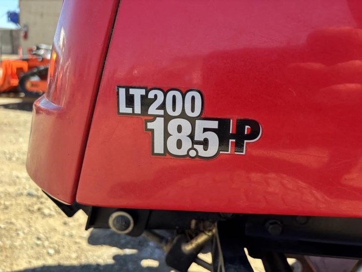 snapper-lt200-image-25