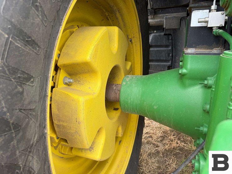 2018-john-deere-8270r-image-32
