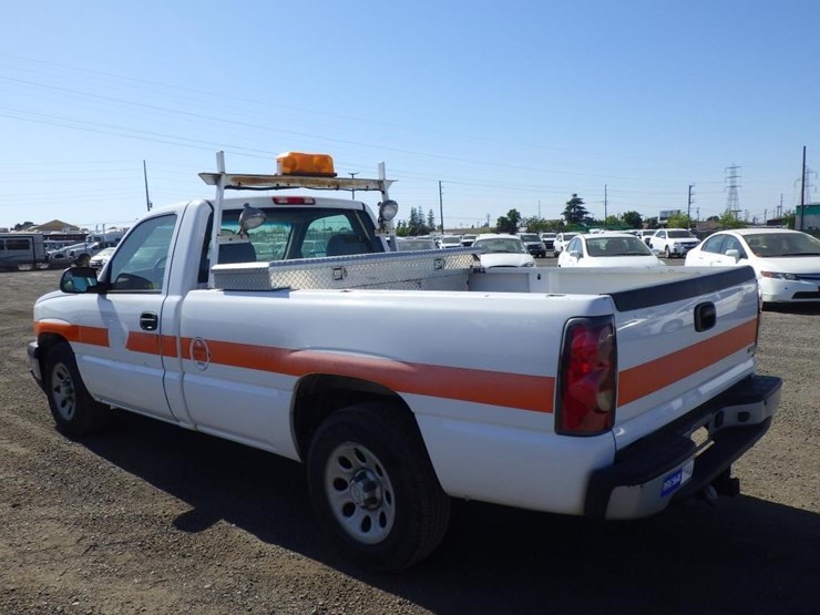 2006-chevrolet-1500-image-4