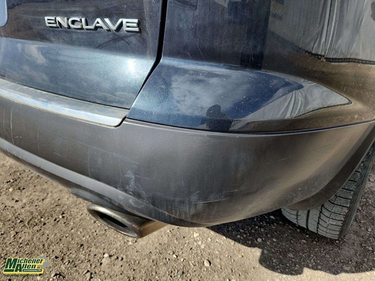 2010-buick-enclave-image-50