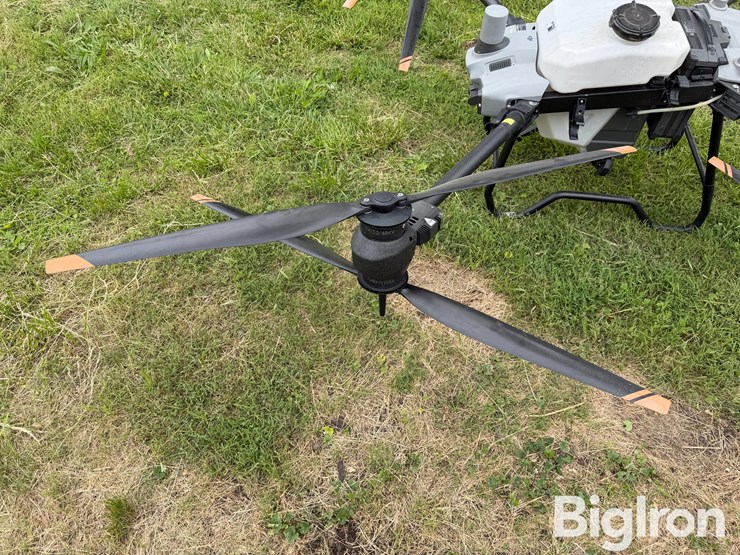 2024-dji-agras-t40-drone-image-9