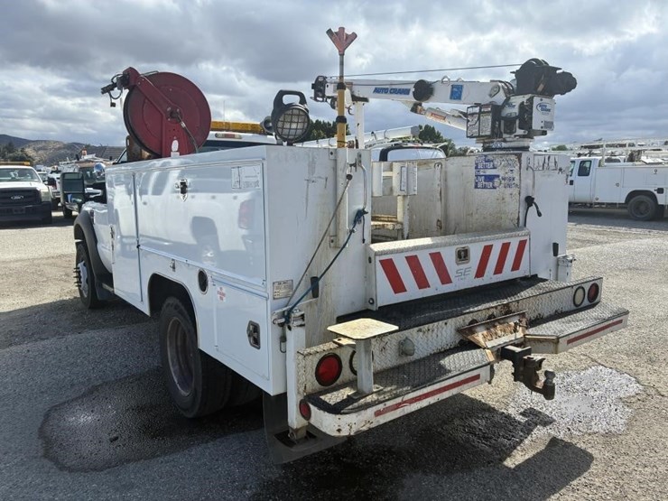 2010-ford-f450-image-4