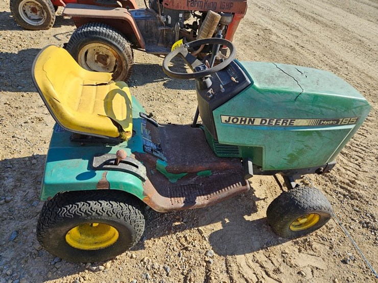 john-deere-185-image-6