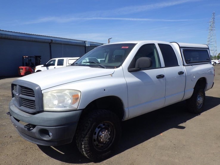 2009-dodge-ram-2500-image-1