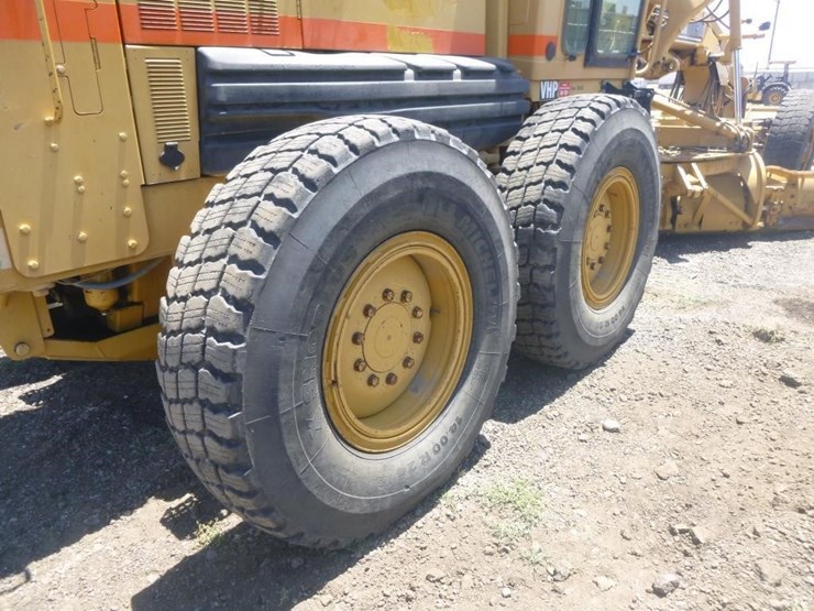 caterpillar-143h-image-47
