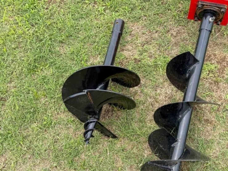 skid-steer-hydraulic-auger-image-3