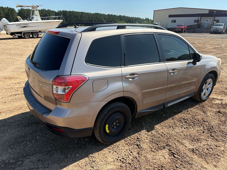 2014-subaru-forester-image-3