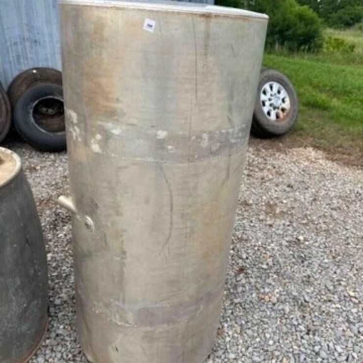 ALUMINUM TANK - 54" X 26" DIAMETER