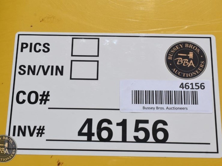 2016-komatsu-d61pxi-24-image-53