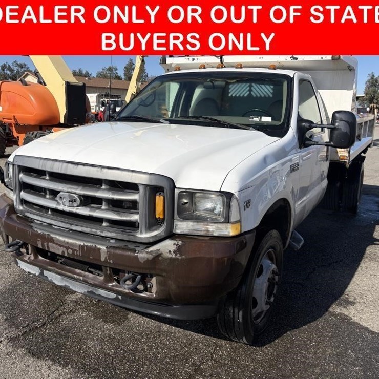 2002 FORD F550