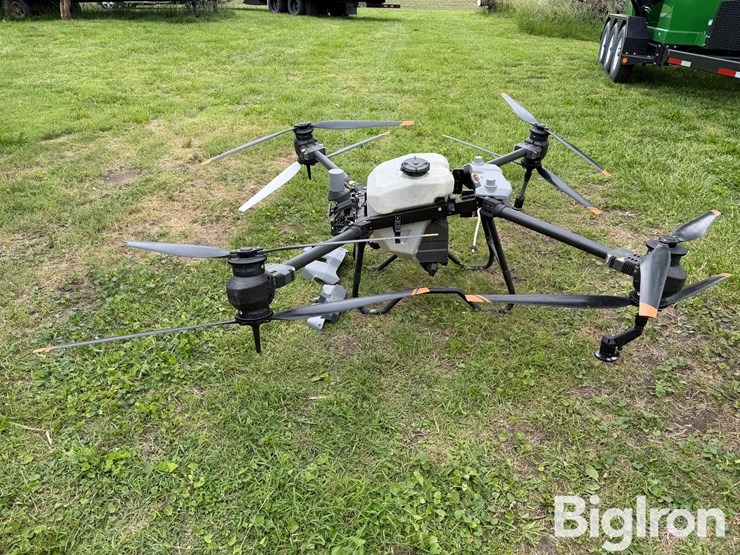 2024-dji-agras-t40-drone-image-8
