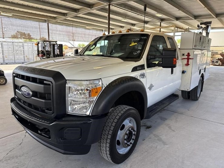 2016-ford-f550-image-4
