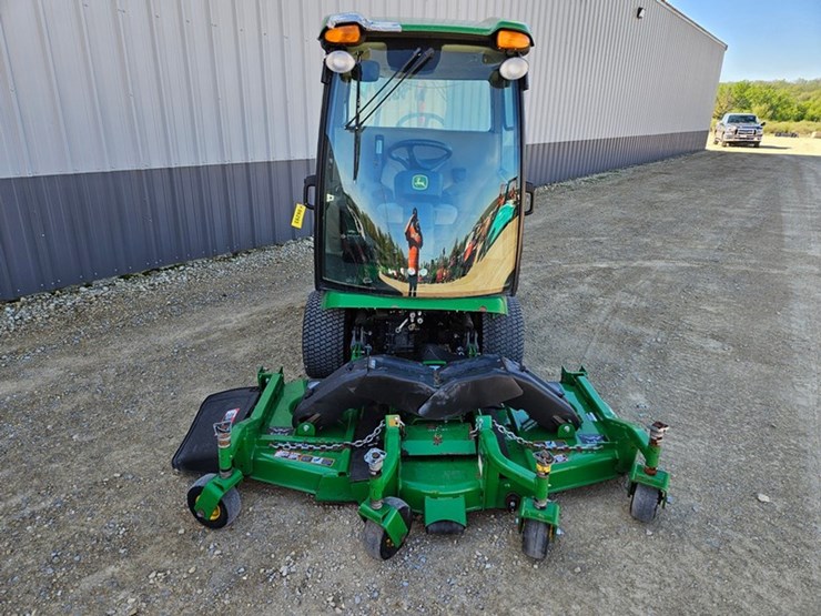john-deere-1575-image-8