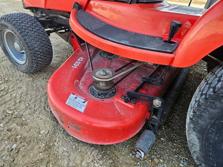 #5032-•-simplicity-conquest-lawn-tractor-image-12
