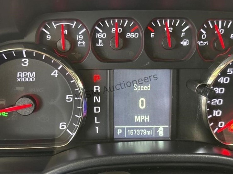 2018-chevrolet-silverado-3500hd-image-19