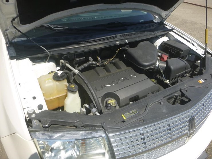 2008-lincoln-mkx-image-12