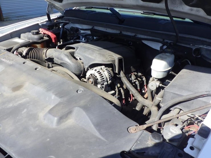 2008-chevrolet-2500-image-8