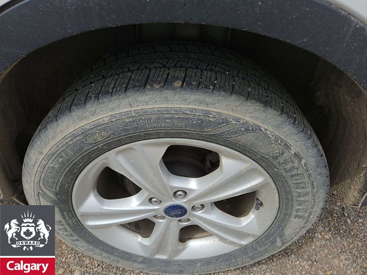 2016-ford-escape-image-10